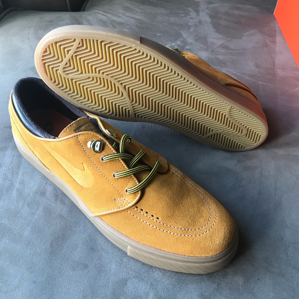 Zoom Janoski Premium SB “Bronze”